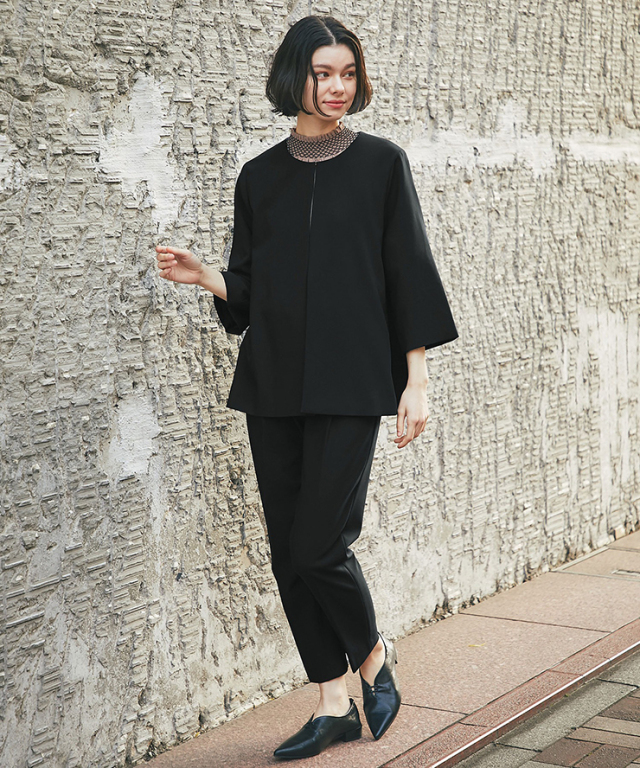 ノーカラージャケット＆テーパードパンツスーツセットアップ 【品番