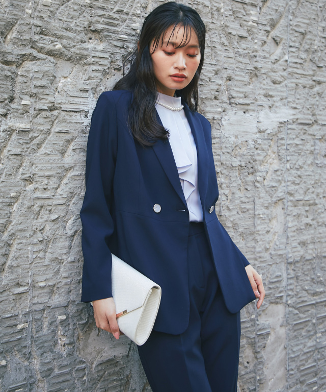 プリーツ裾ペプラムジャケット＆デーパートパンツセットアップスーツ