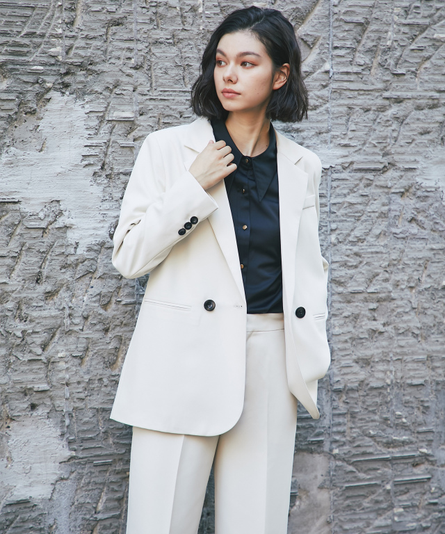 ウォッシャブルタイプ/手洗い可能） 後ろボンタンテーラードジャケット  