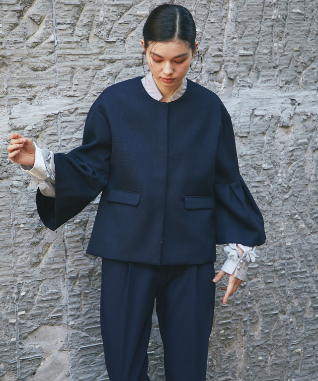 美品　heve ベルスリーブジャケット　アイボリー ベルスリーブ ジップジャケット | precious for us