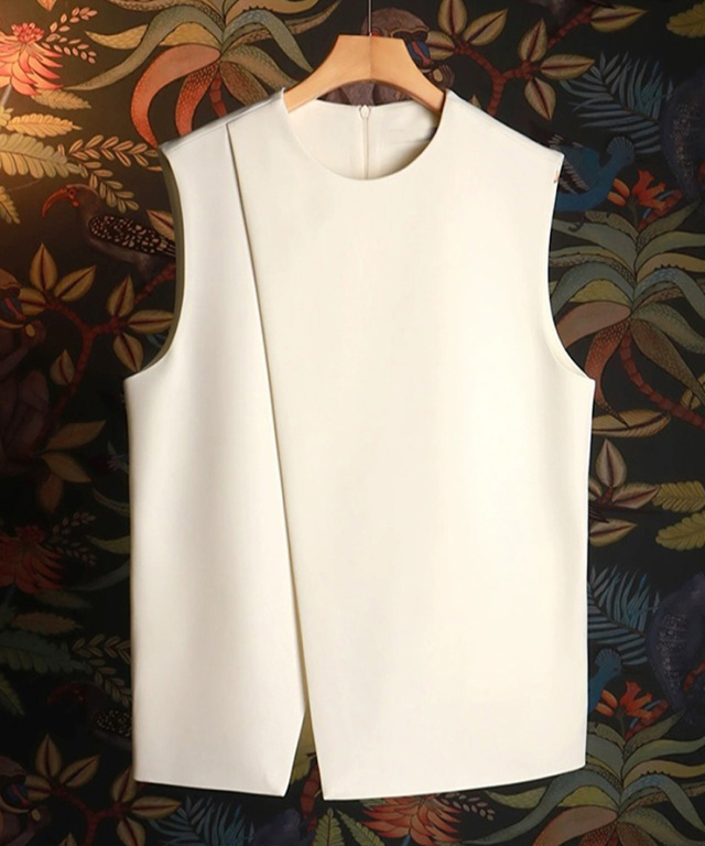 ノースリーブのラウンドネックジレ 【品番:so1-346】