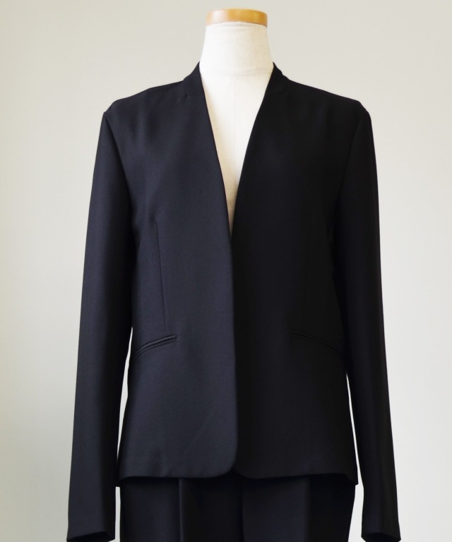 定価21,450円】ノーカラージャケット テーパードパンツ Mサイズ ネイビー