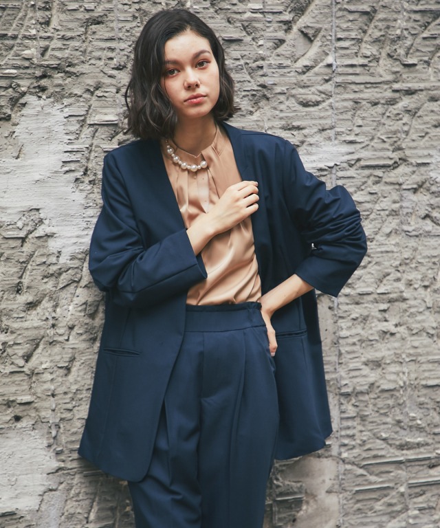 ウォッシャブル生地ノーカラージャケット＆テーパードパンツ2点セット