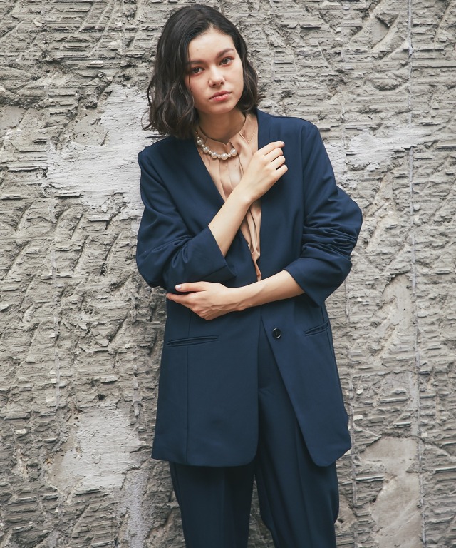 ウォッシャブル生地ノーカラージャケット＆テーパードパンツ2点セット