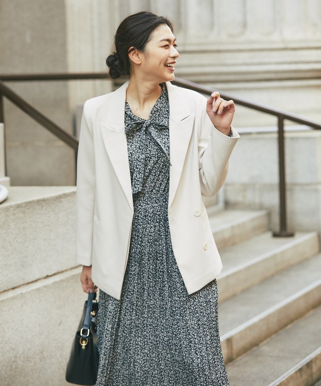 ベルト付きダブルジャケット＆スラックスパンツスーツセット【品番