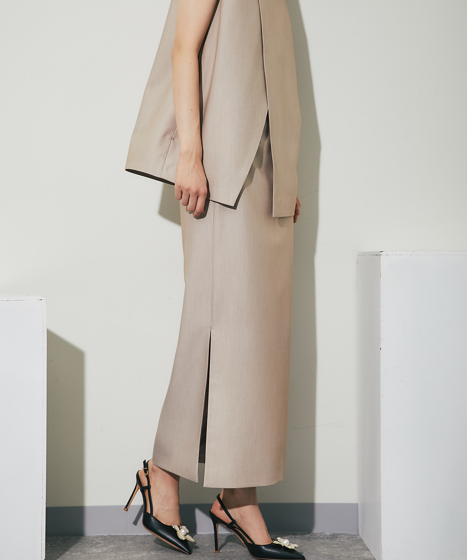 バックジップサイドスリットロングスカート 【品番: so1-219】