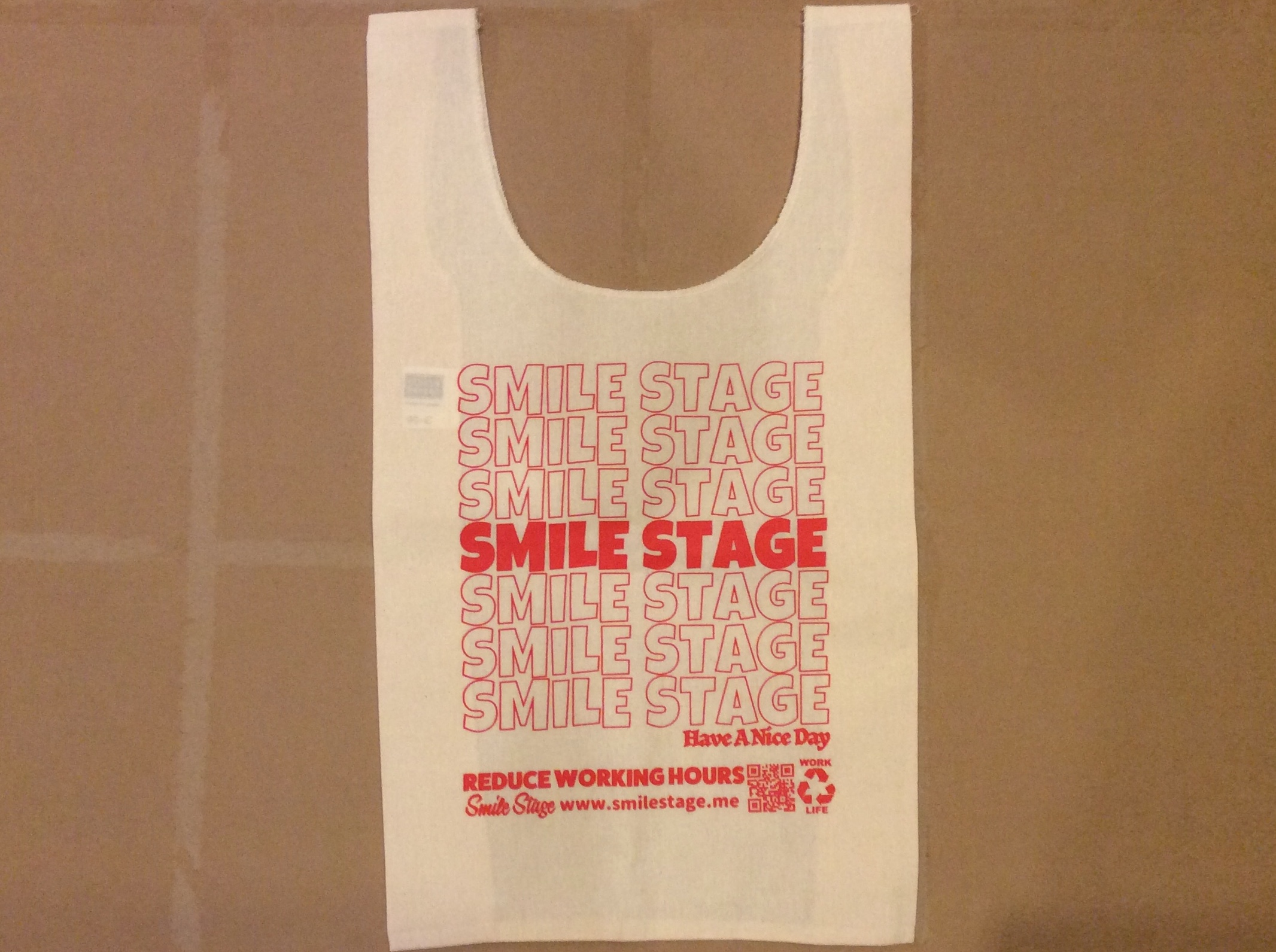 SMILE STAGE SHOPPING BAG