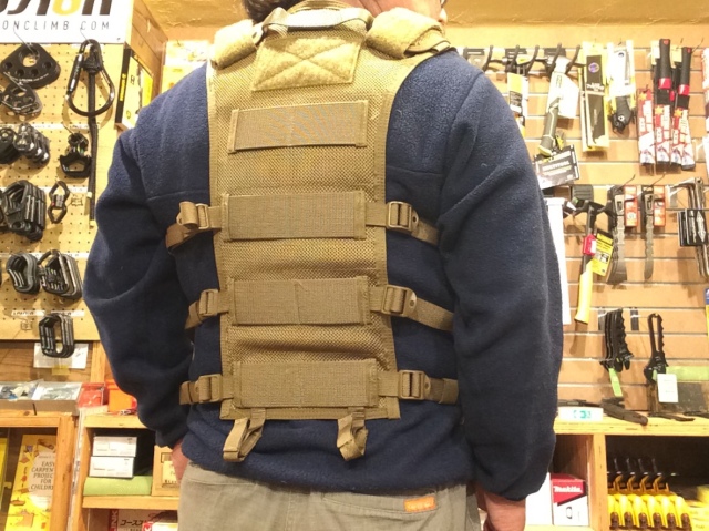 ATLAS46 Saratoga Tool Vest™ / COYOTE