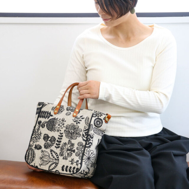 あおりポケット 2way ショルダー タウン トート バッグ