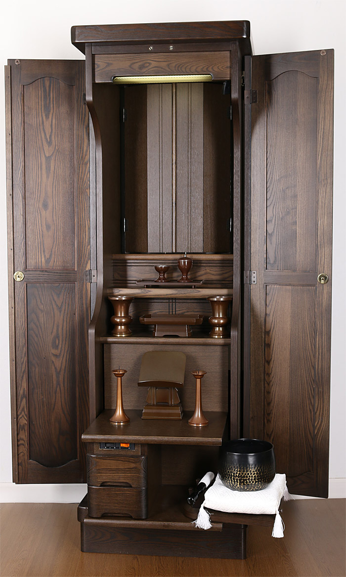 お買得家具調仏壇【中古仏壇】地震対策・電子ローソク・造花しきみ付き！