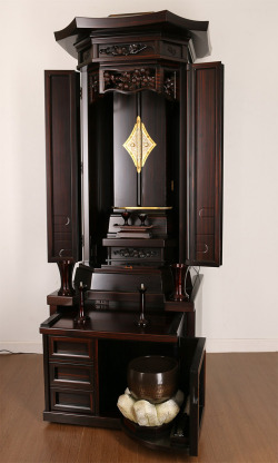 本黒檀中古本金箔厨子型仏壇【中古仏壇】