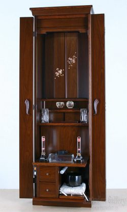 ベスト/ウォールナット☆桜蒔絵【仏壇ギャラリーオリジナル】予算に合わせて選べる仏具