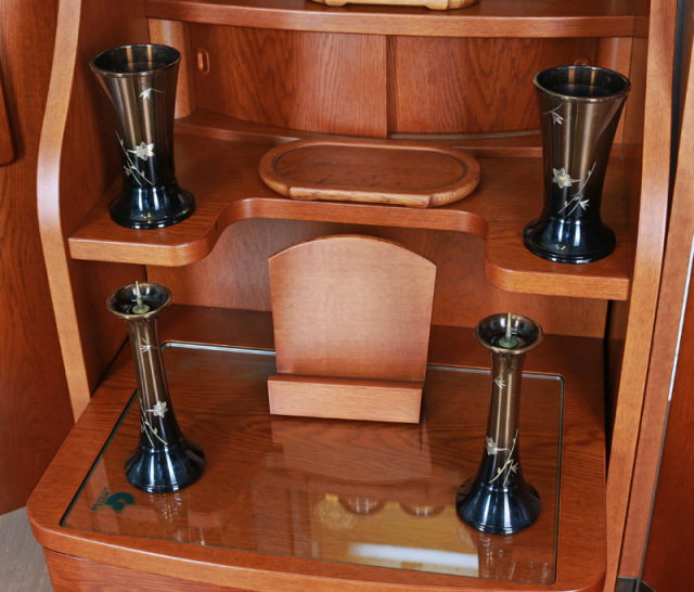 創価学会中古家具調仏壇ロベリア