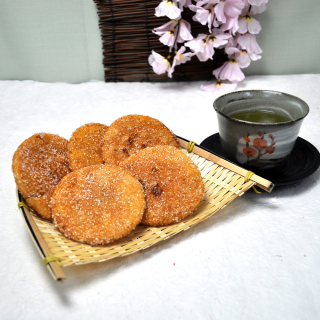 草加煎餅(ザラメ)