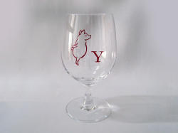 BOO　chu　ミネラル　girl　手描きイニシャル赤