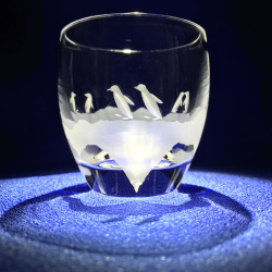 ペンギンカップル冷酒杯 グラスファクトリー創吉