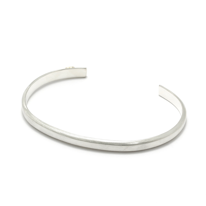 SYMPATHY OF SOUL（シンパシーオブソウル） Horseshoe Charm Bangle 