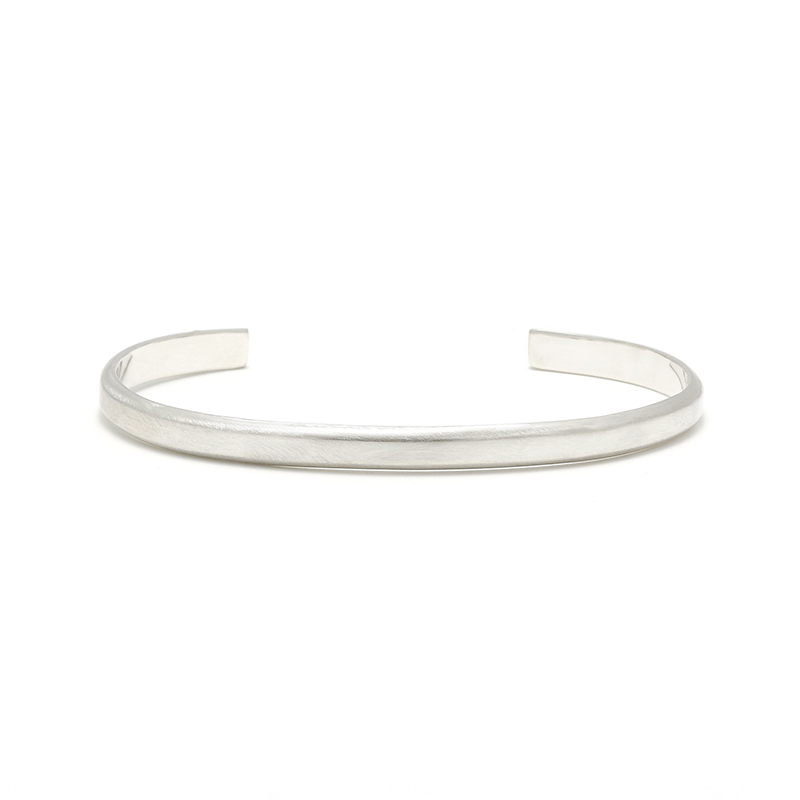SYMPATHY OF SOUL（シンパシーオブソウル） Horseshoe Charm Bangle