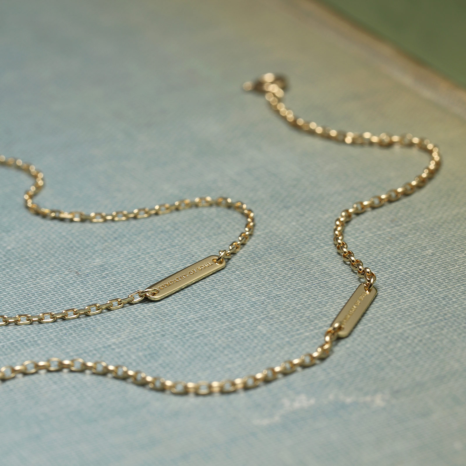 Symbolicaブレスレット新品未使用未開封 BRANDS :: REDMOON :: アクセサリー :: ブレスレット :: レッド