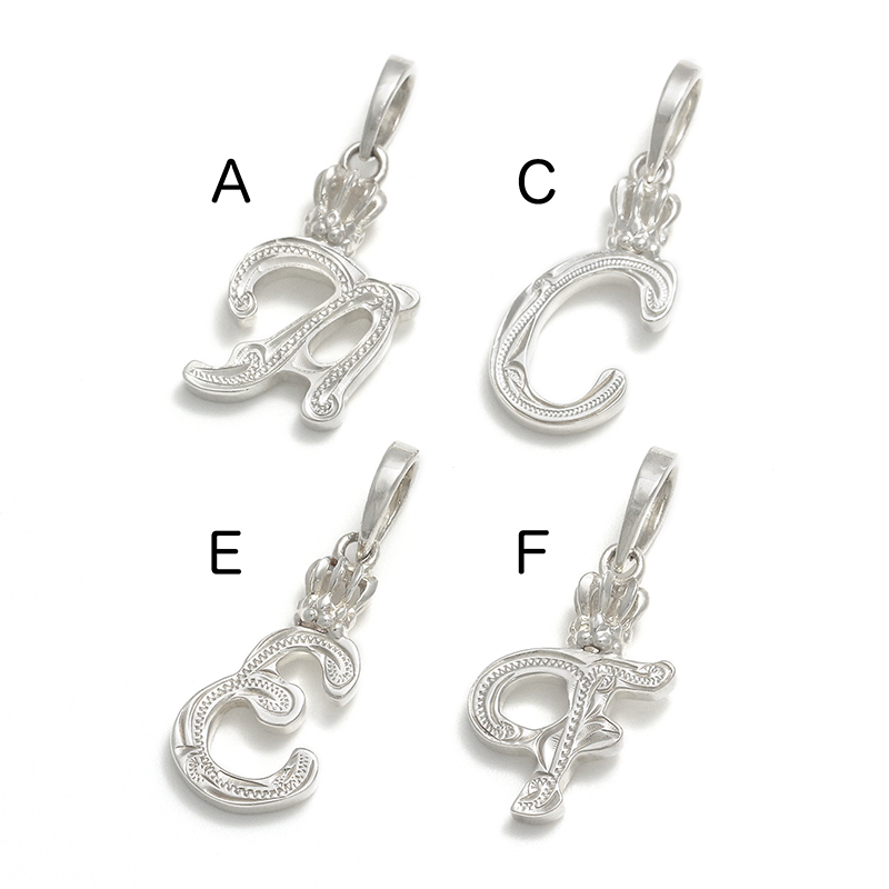 Lono（ロノ） Crown Initial Pendant - Silver（クラウンイニシャル