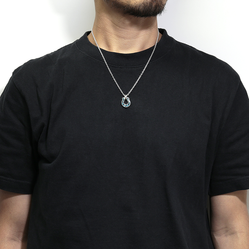 シンパシーオブソウル ターコイズ ホースシューチャーム SYMPATHY OF SOUL（シンパシーオブソウル） Horseshoe Inlay Necklace