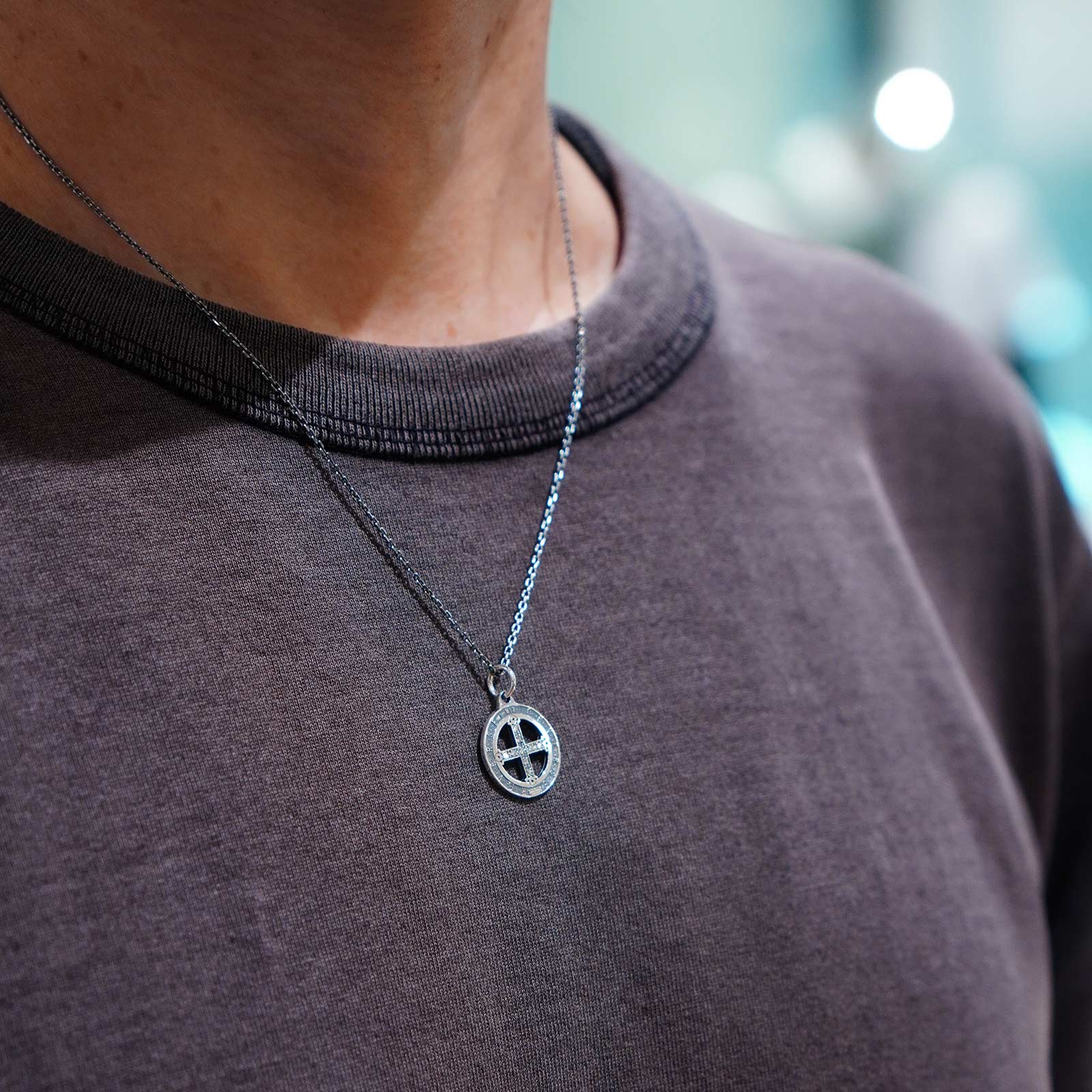 SYMPATHY OF SOUL（シンパシーオブソウル） Cross Medal Necklace