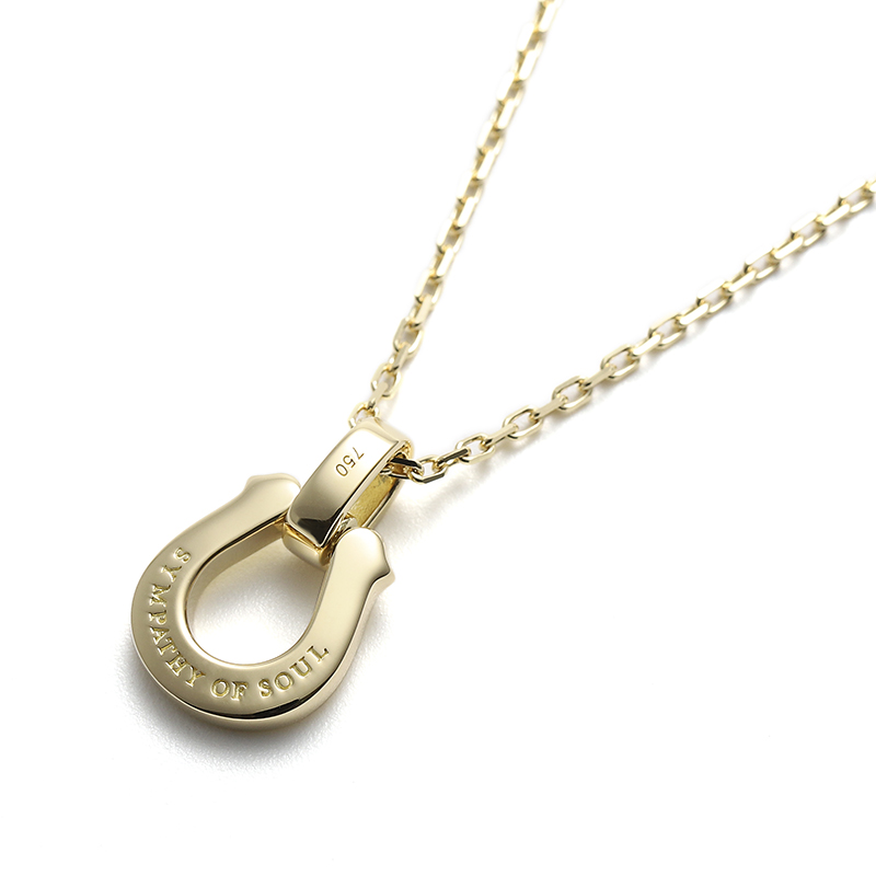 SYMPATHY OF SOUL（シンパシーオブソウル） Medium Horseshoe Pendant