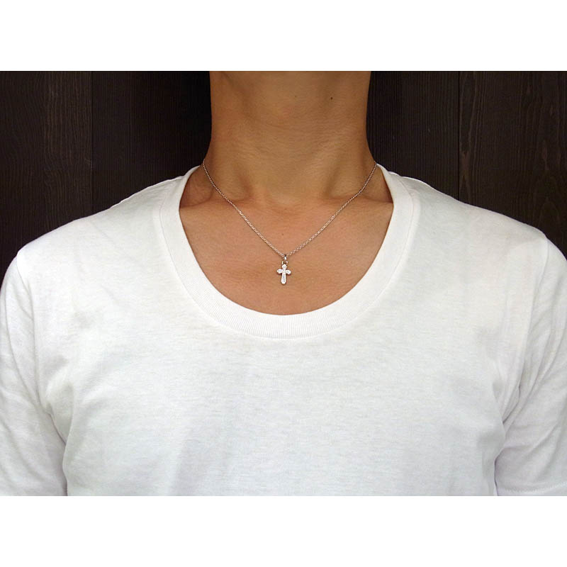 SYMPATHY OF SOUL（シンパシーオブソウル） Smooth Cross Pendant 
