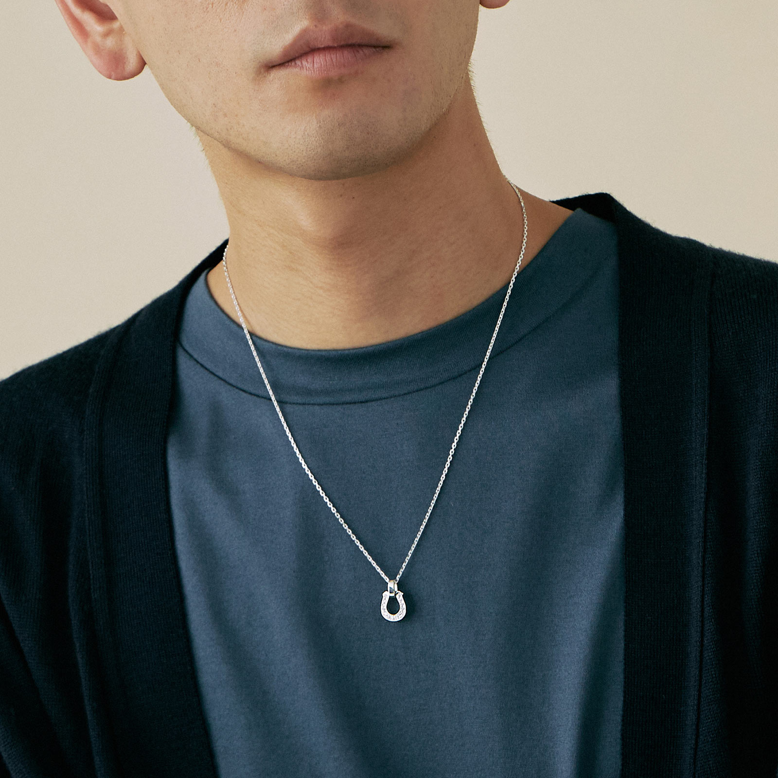 SYMPATHY OF SOUL（シンパシーオブソウル） Medium Horseshoe Pendant 
