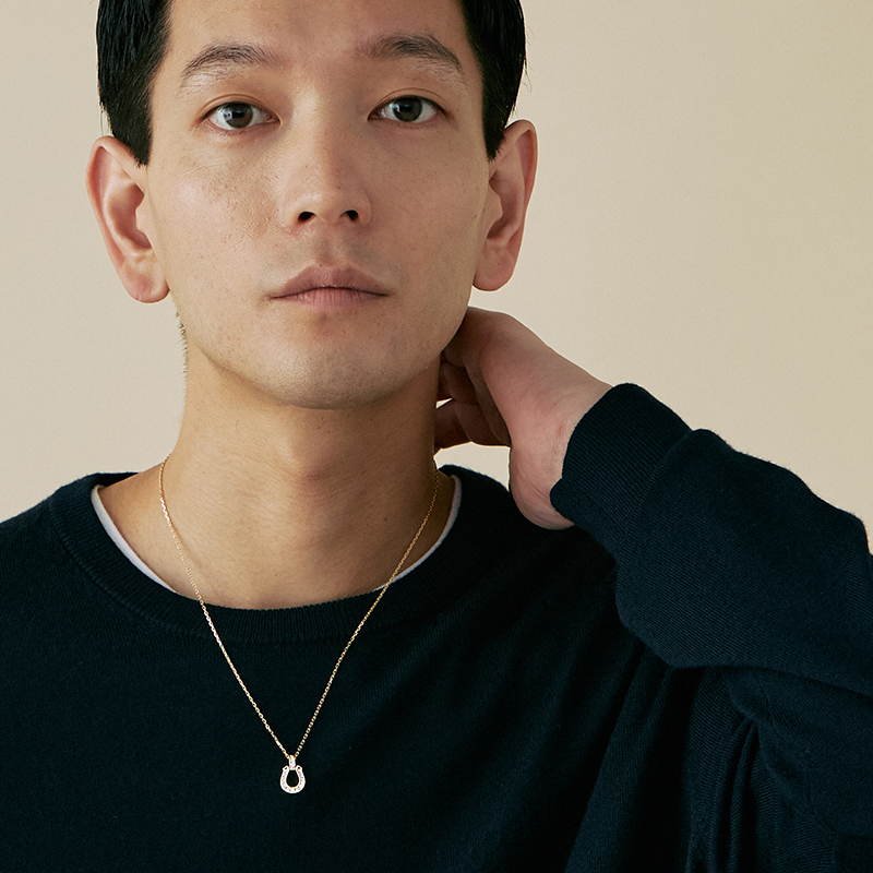 【シンパシーオブソウル】ミディアムラックスホースシューペンダント SYMPATHY OF SOUL（シンパシーオブソウル） Medium Lux Horseshoe