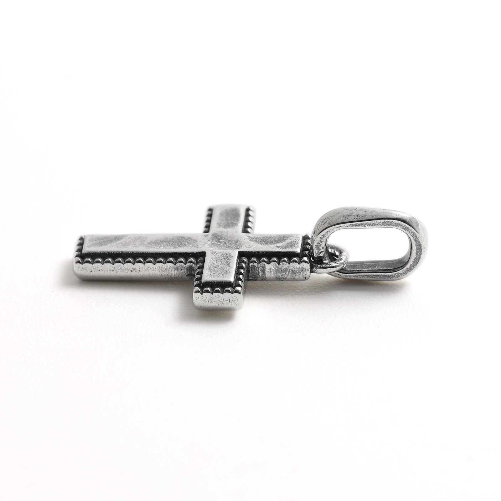 SYMPATHY OF SOUL（シンパシーオブソウル） Edge Cross Pendant 
