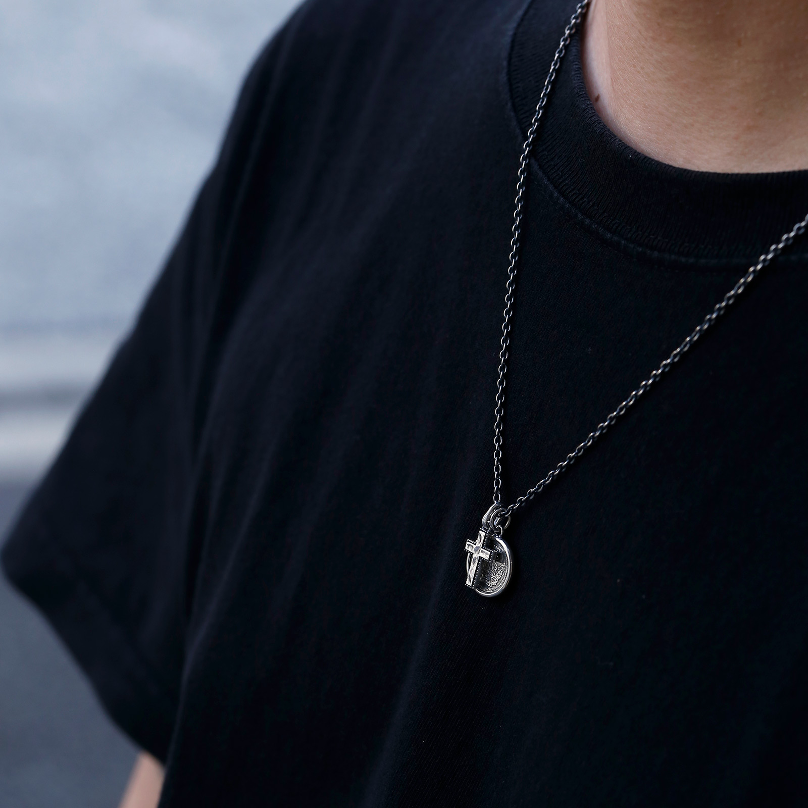 SYMPATHY OF SOUL（シンパシーオブソウル） Edge Cross Pendant