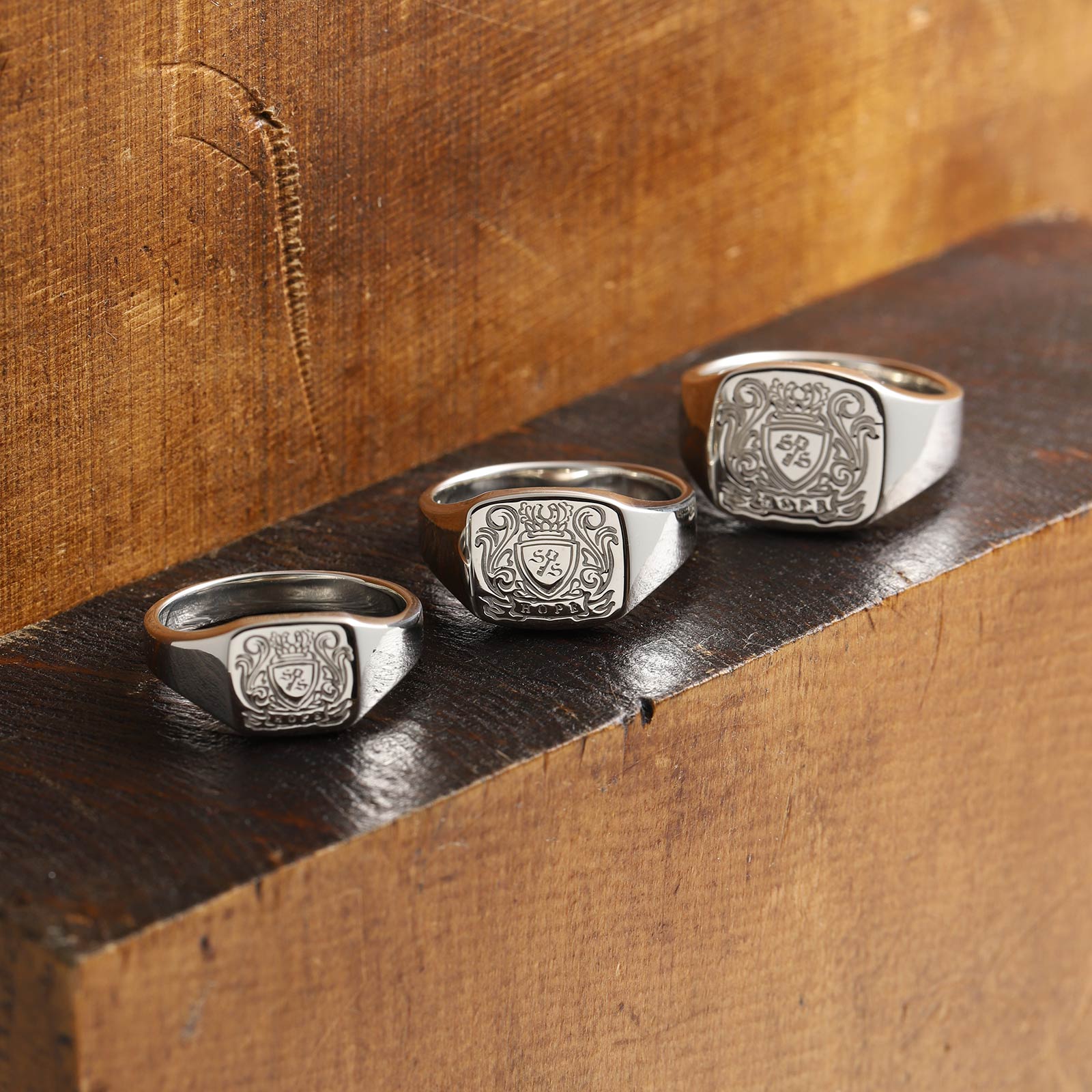 SYMPATHY OF SOUL（シンパシーオブソウル） Large Signet Ring