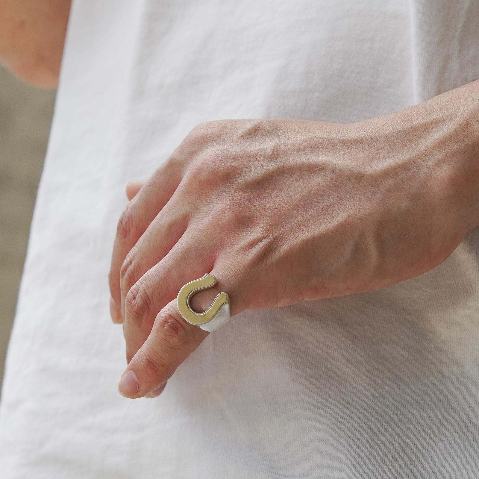 SYMPATHY OF SOUL （シンパシーオブソウル） Small Horseshoe Ring 