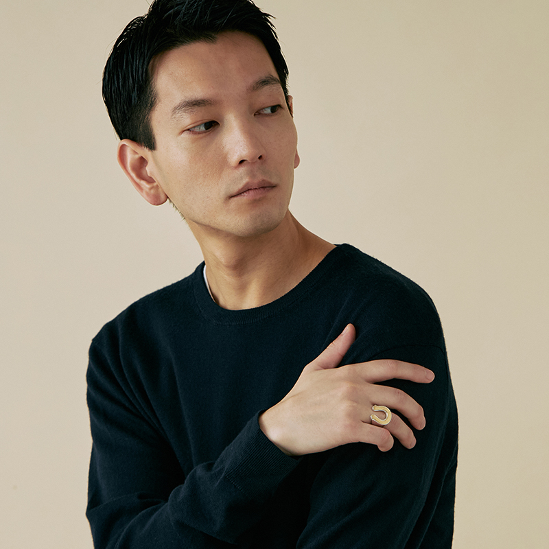 SYMPATHY OF SOUL （シンパシーオブソウル） Large Horseshoe Ring