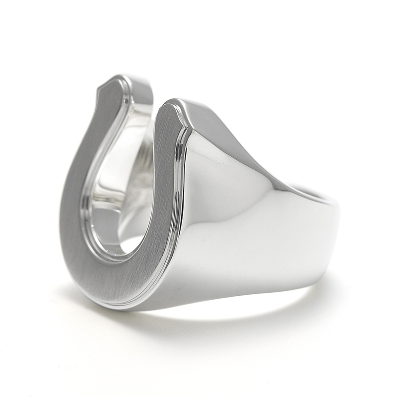 SYMPATHY OF SOUL （シンパシーオブソウル） Large Horseshoe Ring