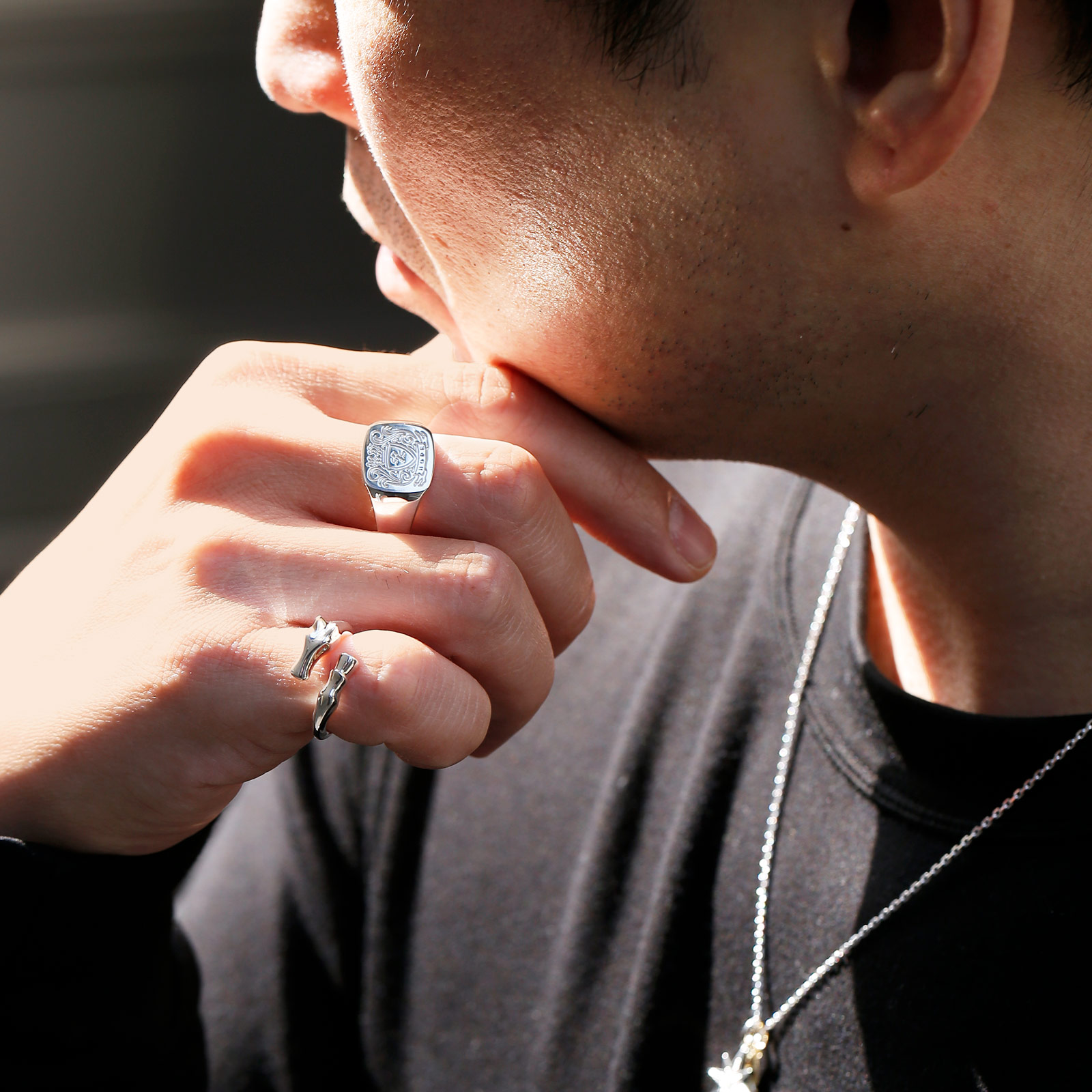 SYMPATHY OF SOUL（シンパシーオブソウル） Large Signet Ring 