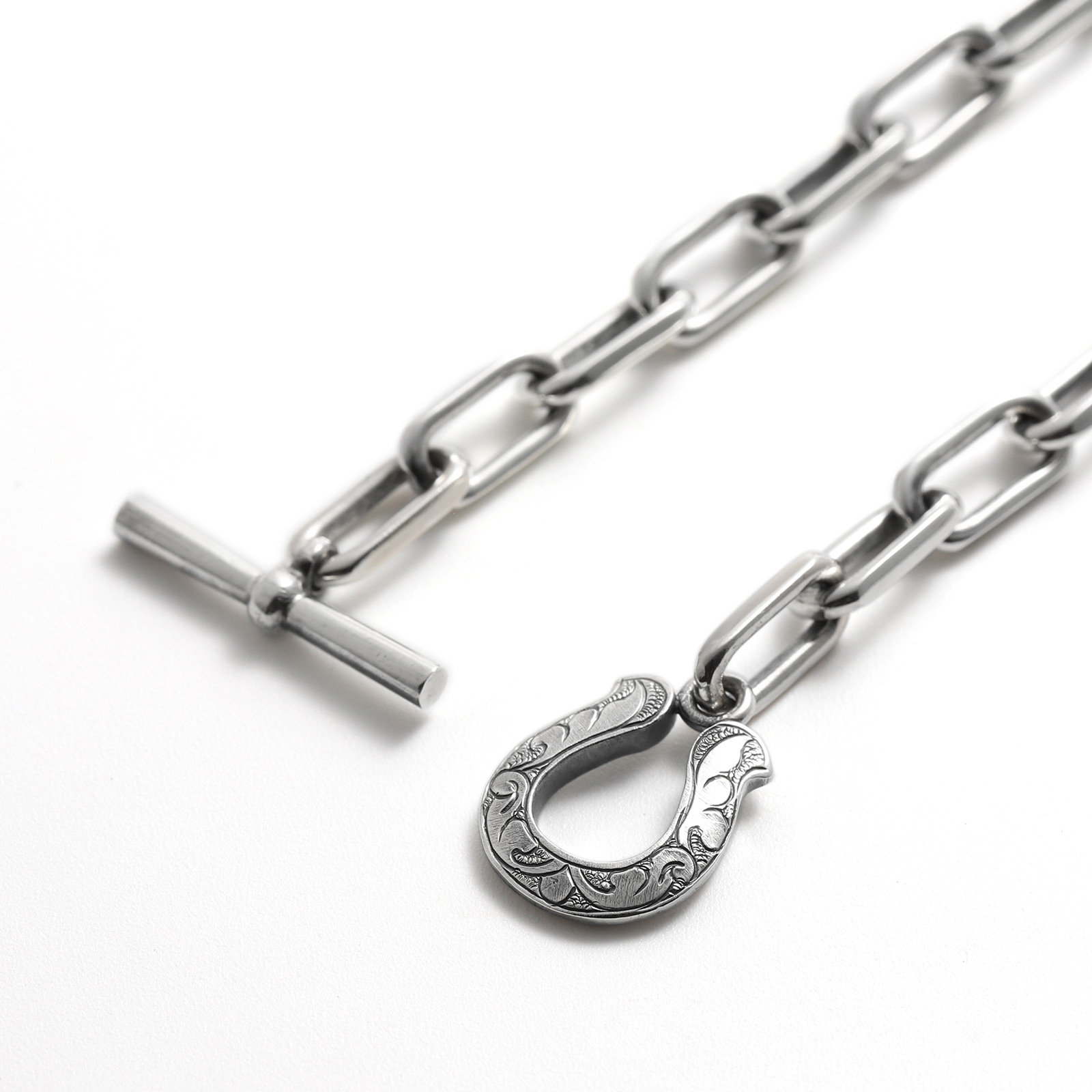 【超美品】日本未上陸！韓国「HIDE OFF」のメタルフラットテーブル MAX(マックス) Stapler silver HD-10X/AL 作業・工作用具 日用品