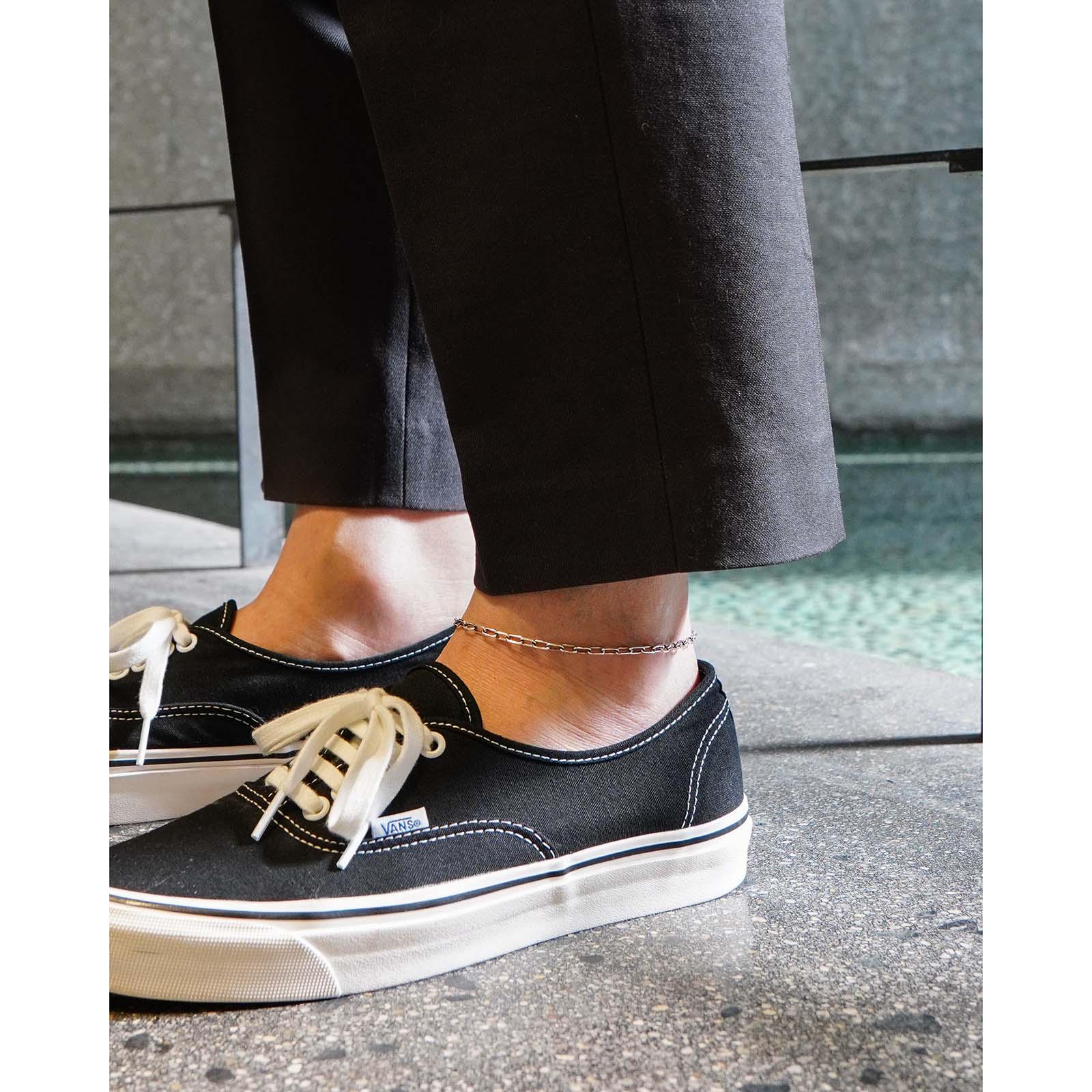 Suman Dhakhwa（スーマンダックワ） Temple Chain Anklet（テンプル
