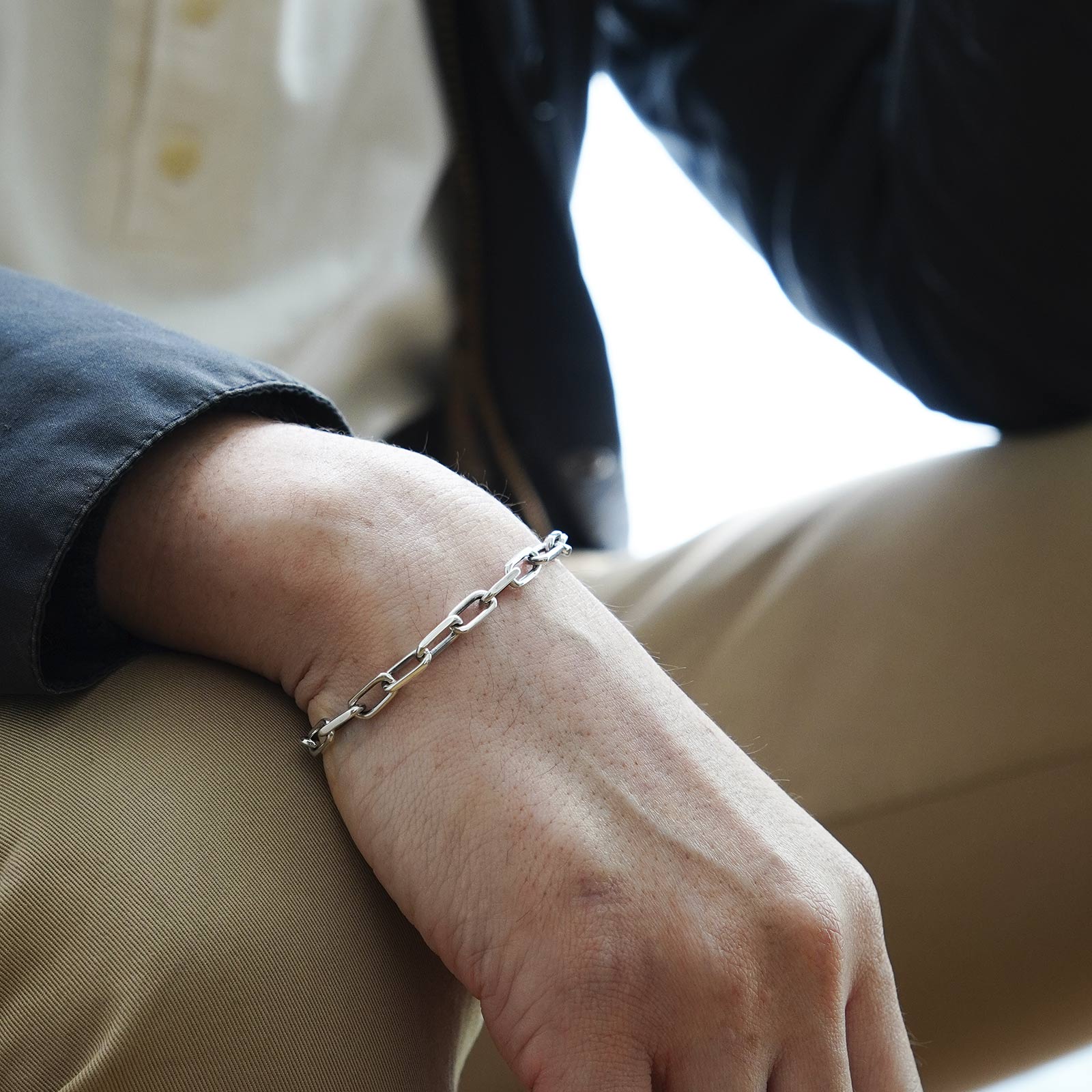 Suman Dhakhwa（スーマンダックワ） Temple Chain Bracelet（テンプル