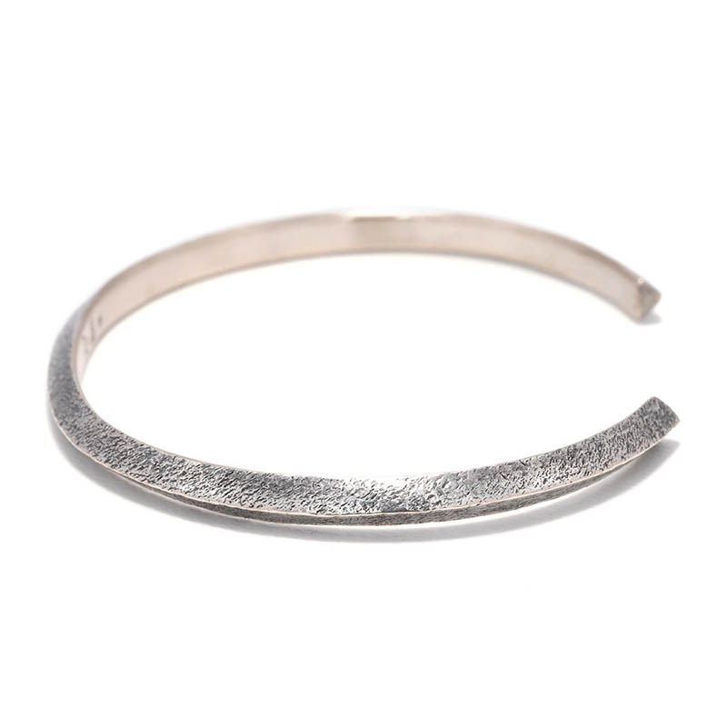 Suman Dhakhwa（スーマンダックワ） Triangle Remix Bangle