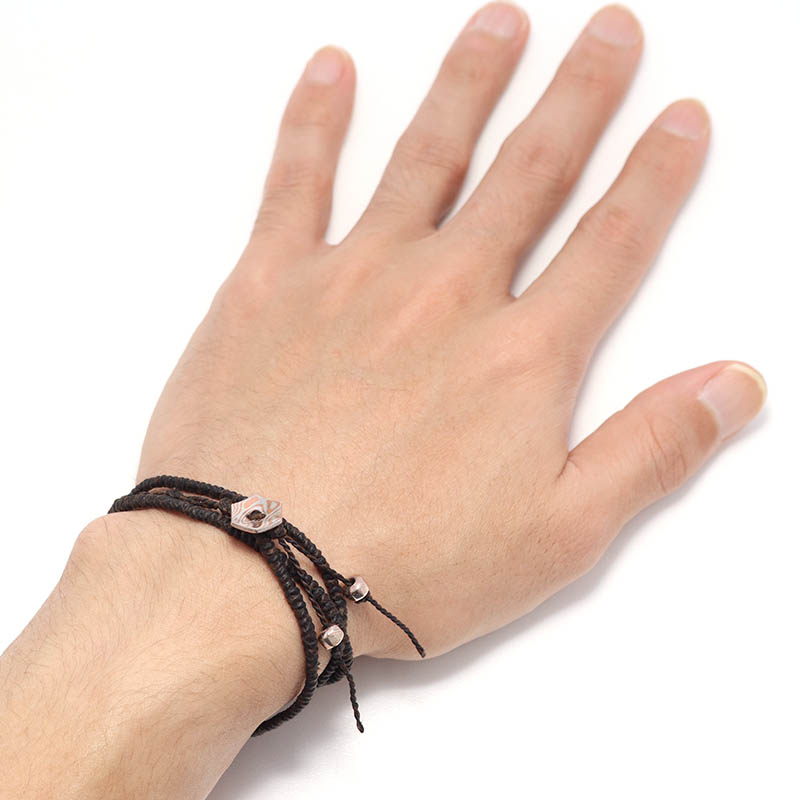 Suman Dhakhwa（スーマンダックワ） Octagon Cord Bracelet w/Bead