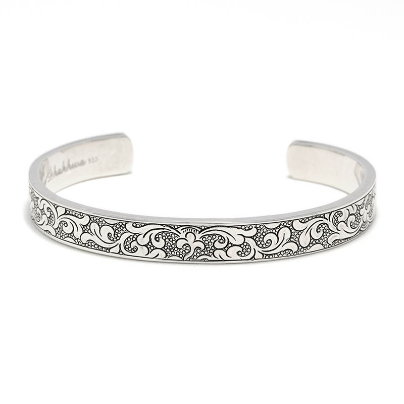 Suman Dhakhwa（スーマンダックワ） Wide Flat Leaf Carving Cuff