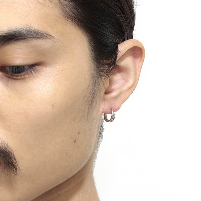 Suman Dhakhwa（スーマンダックワ） MOKUME Curvature Hoop Pierce