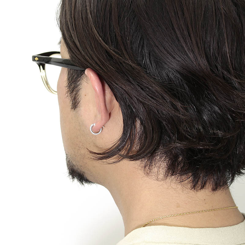 Suman Dhakhwa（スーマンダックワ） Silver Hammered Curvature Hoop