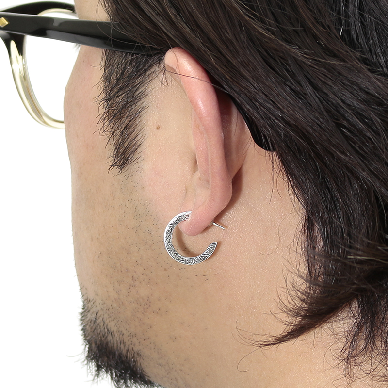 Suman Dhakhwa（スーマンダックワ） Eternal Carving Hoop Pierce