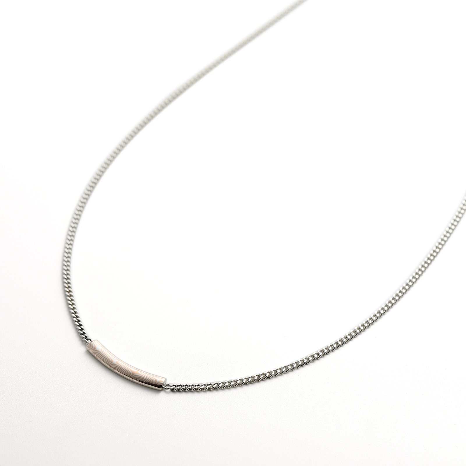 モクメカーブプレートネックレス