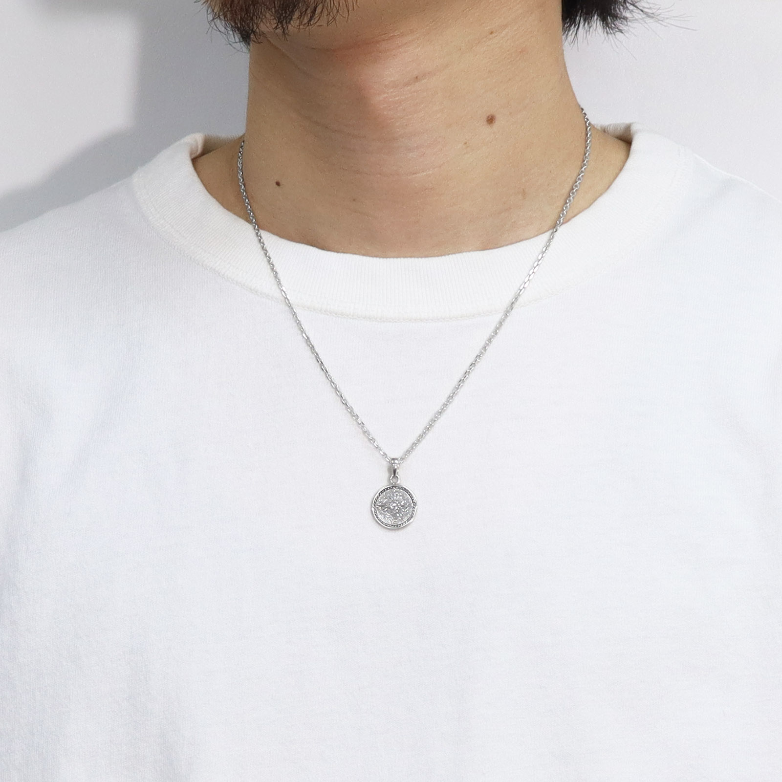 Suman Dhakhwa スーマンダックワ シルバーペンダントトップ Suman Dhakhwa（スーマンダックワ） Double Dorje Coin Pendant