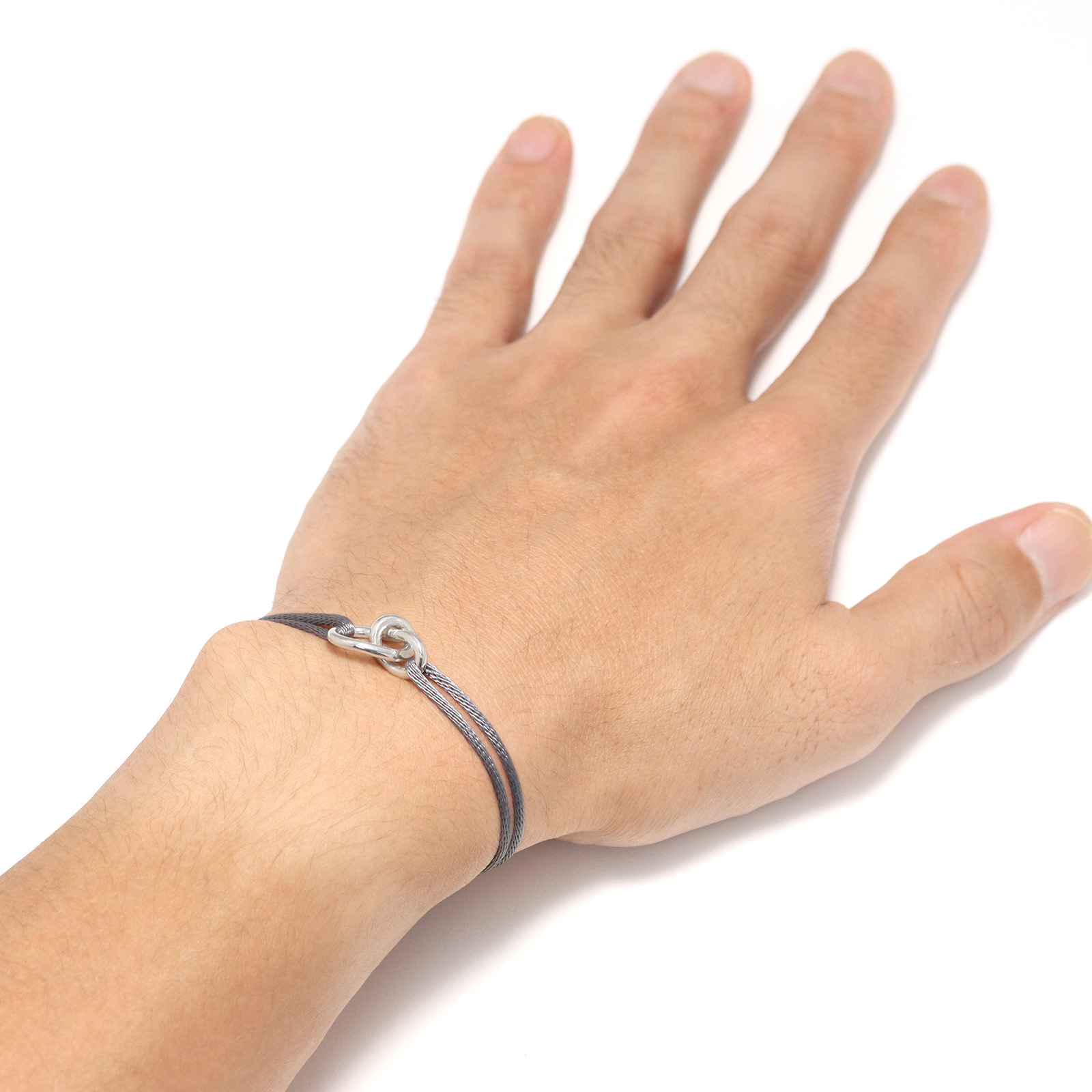 Suman Dhakhwa（スーマンダックワ） Eternal Knot Charm Cord Bracelet 