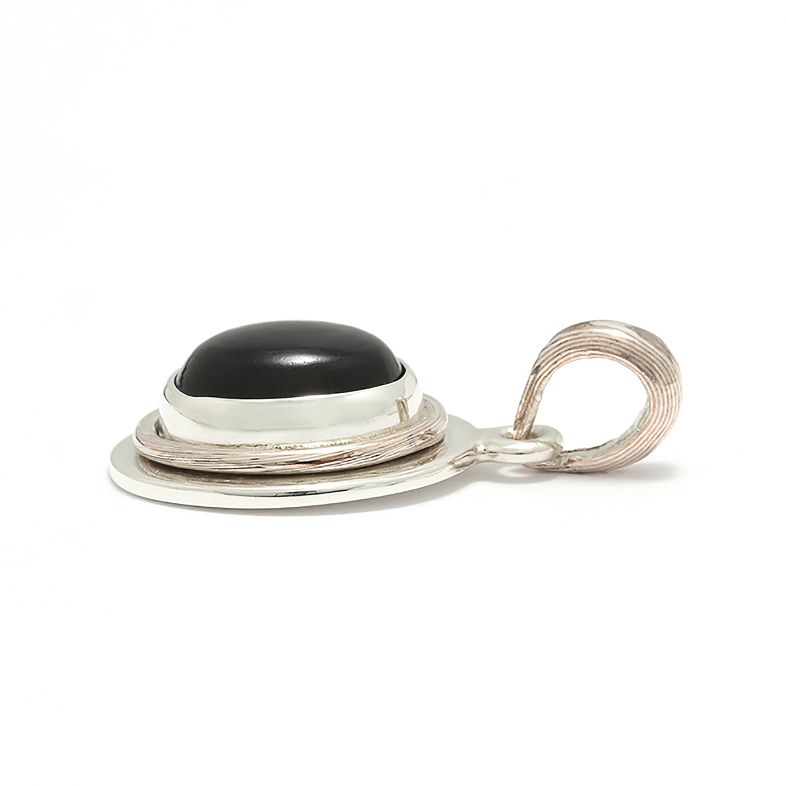 Suman Dhakhwa（スーマンダックワ） SD Stone Pendant（SDストーン 